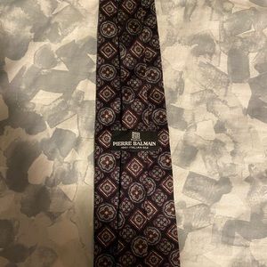 Pierre Balmain Tie!
